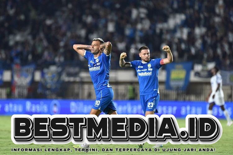 Dimas Kartu Merah, Persib Harus Puas dengan Imbang Melawan Lion City