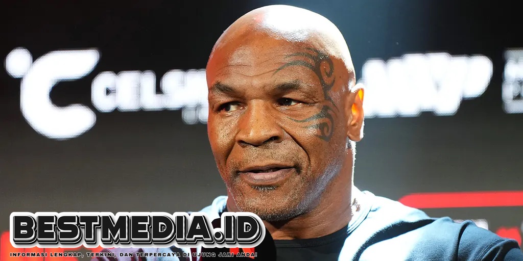 Mike Tyson dan Mesin Waktu dalam Bentuk Ring Tinju