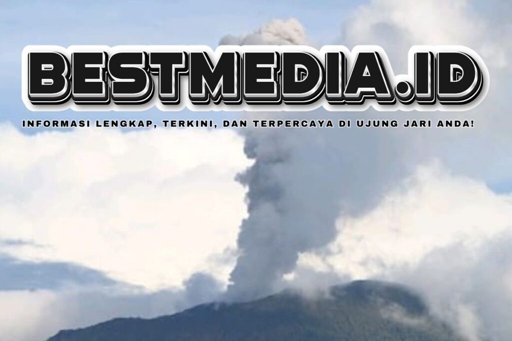 Gunung Ibu di Halmahera Barat Alami Dua Letusan, Warga Diminta Siaga