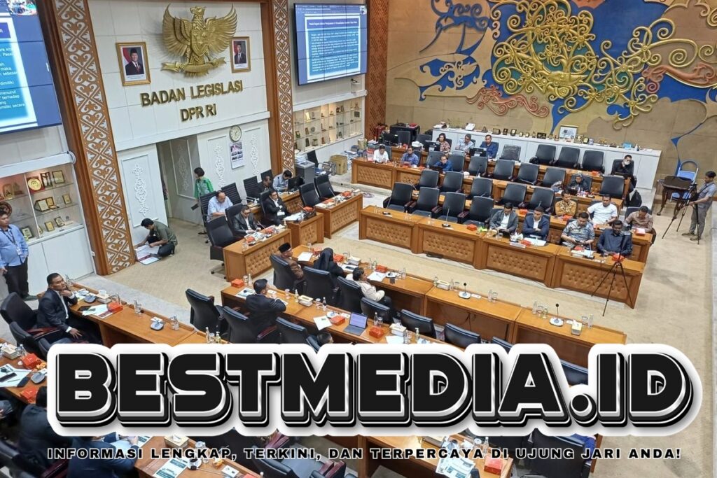 Politikus PDI-P Khawatir Izin Kelola Tambang Bungkam Suara Kritis Kampus hingga Ormas