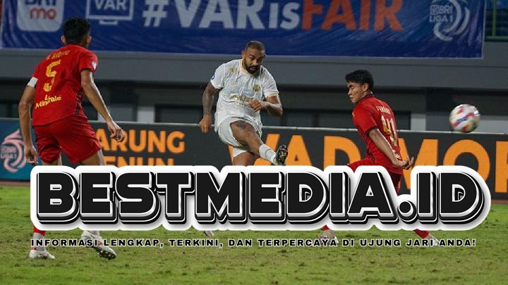 Arema FC Tundukkan Persija 3-1, Kekalahan Telak Macan Kemayoran